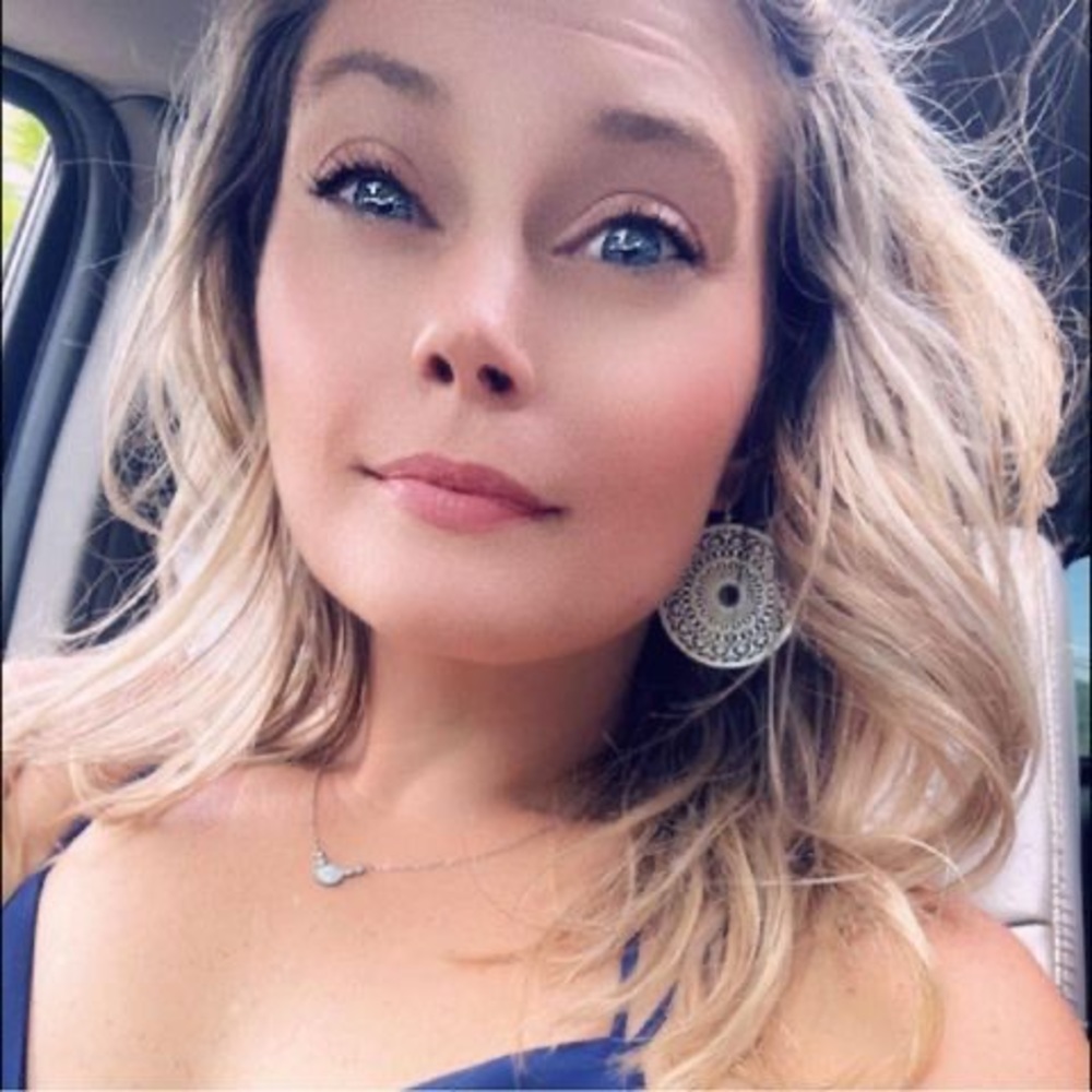 Meet your Posher, Kaylee